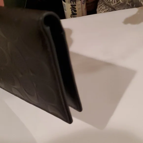 Coach bifold long wallet - Picture 4 of 4